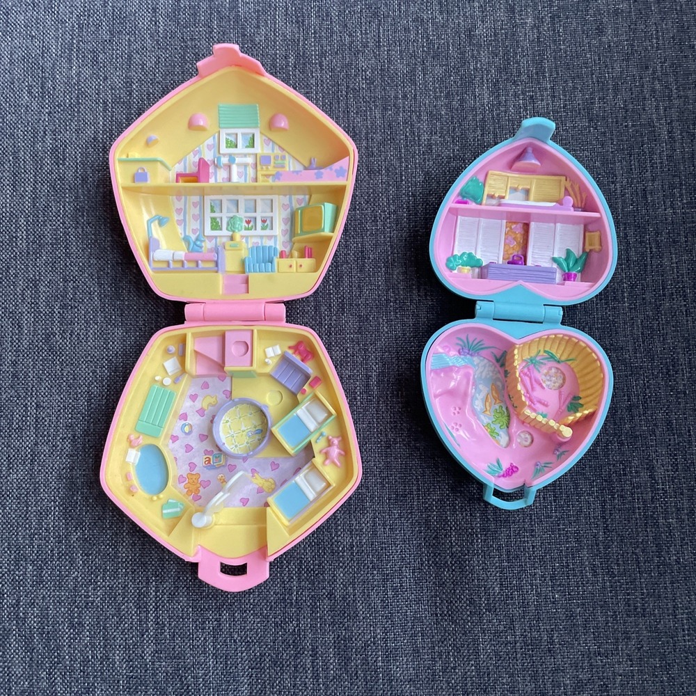 VTG 1992 Polly Pocket Polly In The Nursery Pink & Panda Compact Bluebird Toys